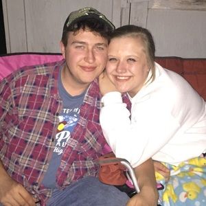 Meet your Posher, Alisa